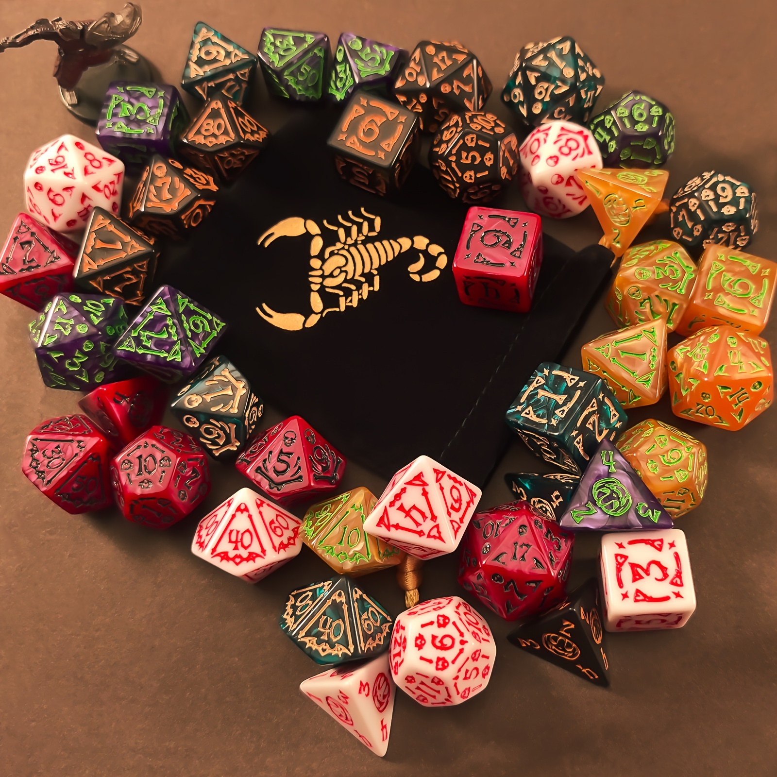 Board Game Master - DND Dice Set -7pc Halloween Polyhedral