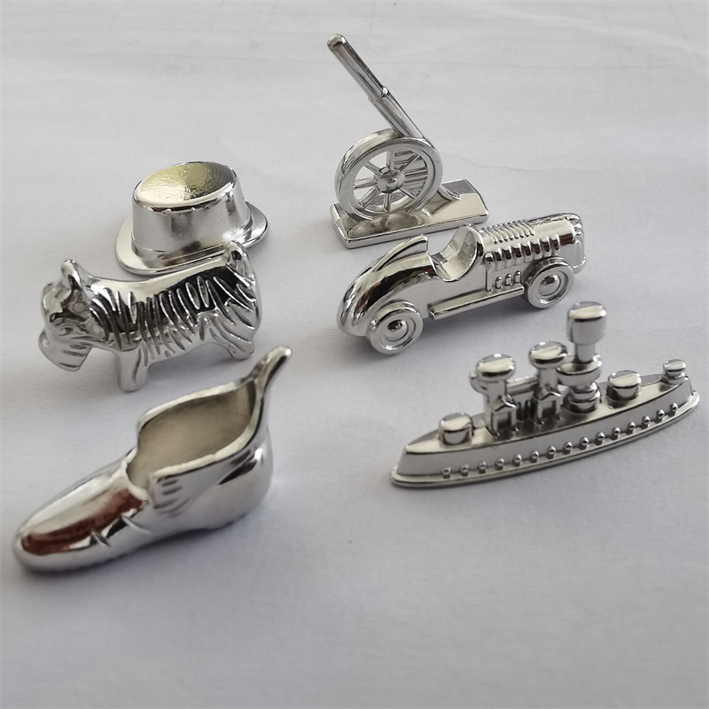 Alloy Chess Pieces, Monopoly G - Board Game Quoridor recension och pris