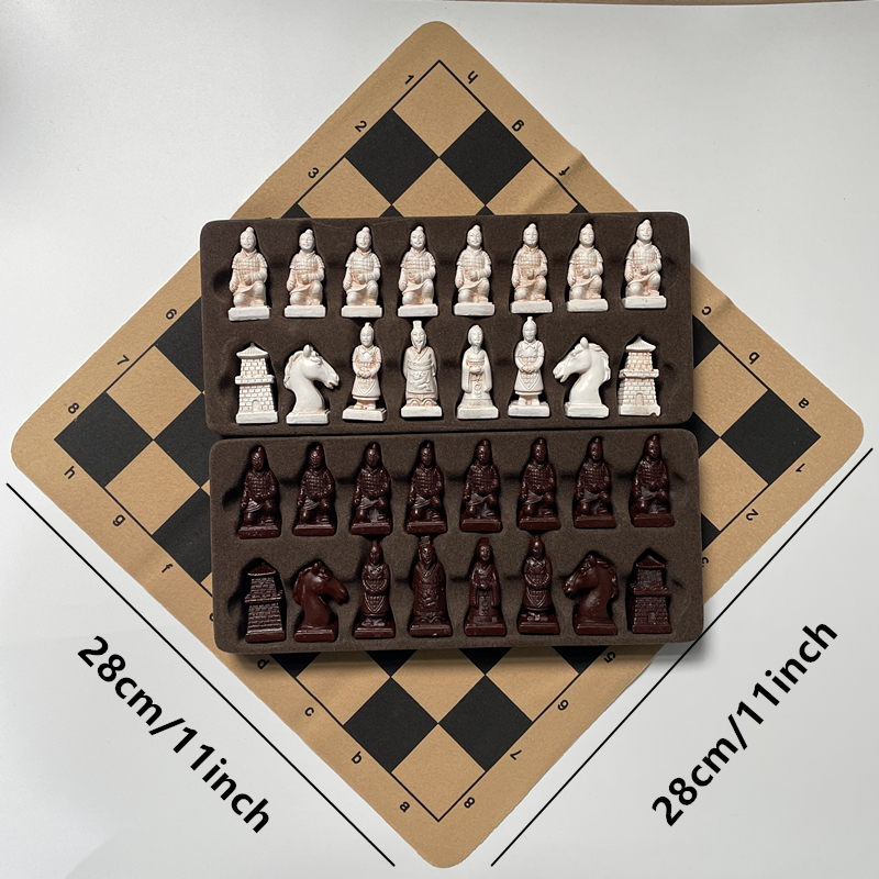 New design of small-sized ches - Board Game Ww2 recension och pris