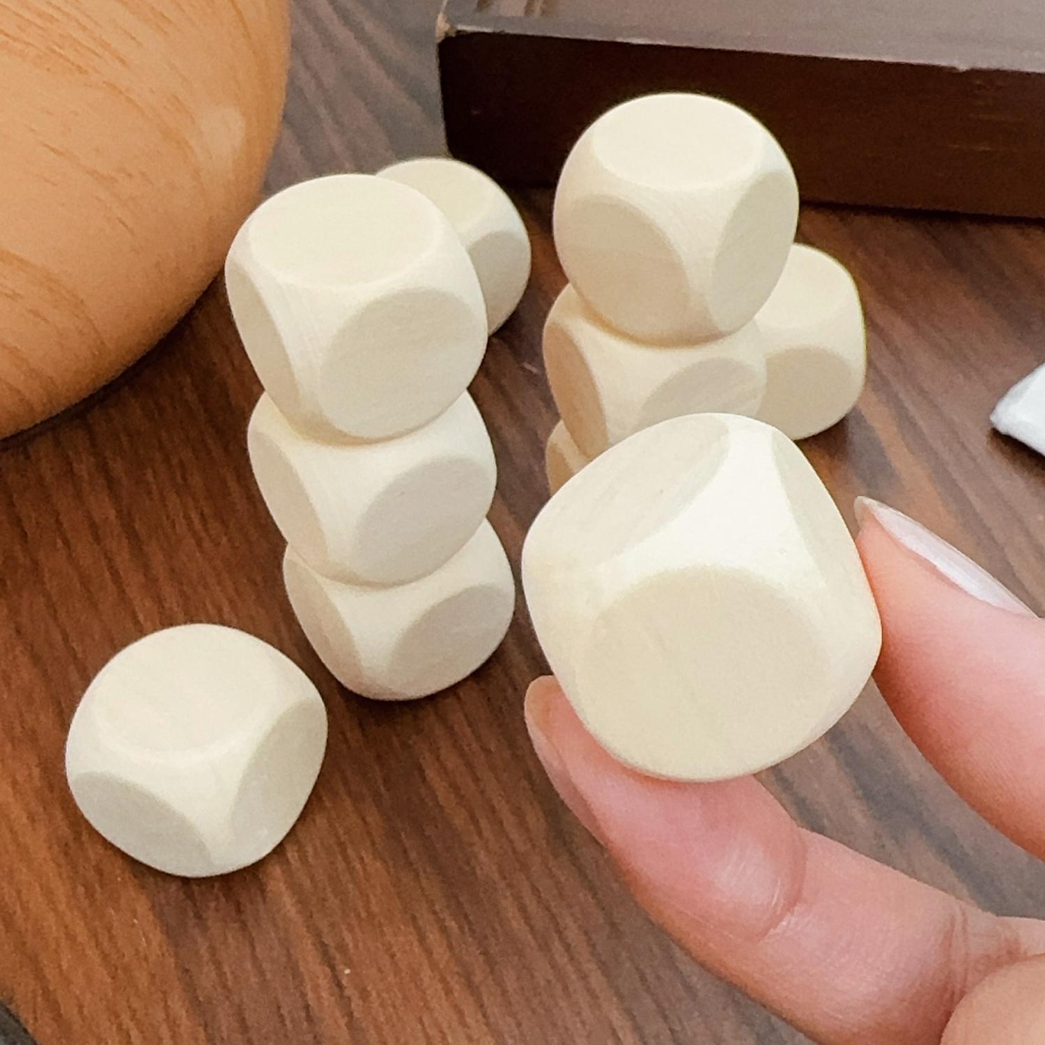 10/30x Small 6 Sided Blank Unf - Dice Tower Wooden recension och pris