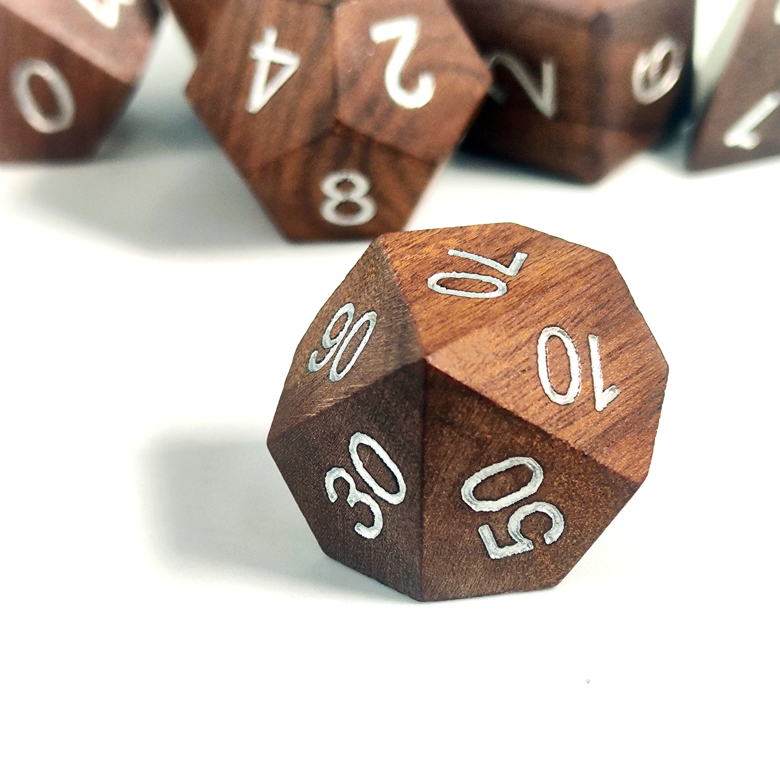 DND Wooden Dice for board game - Dice Tower Wooden recension och pris