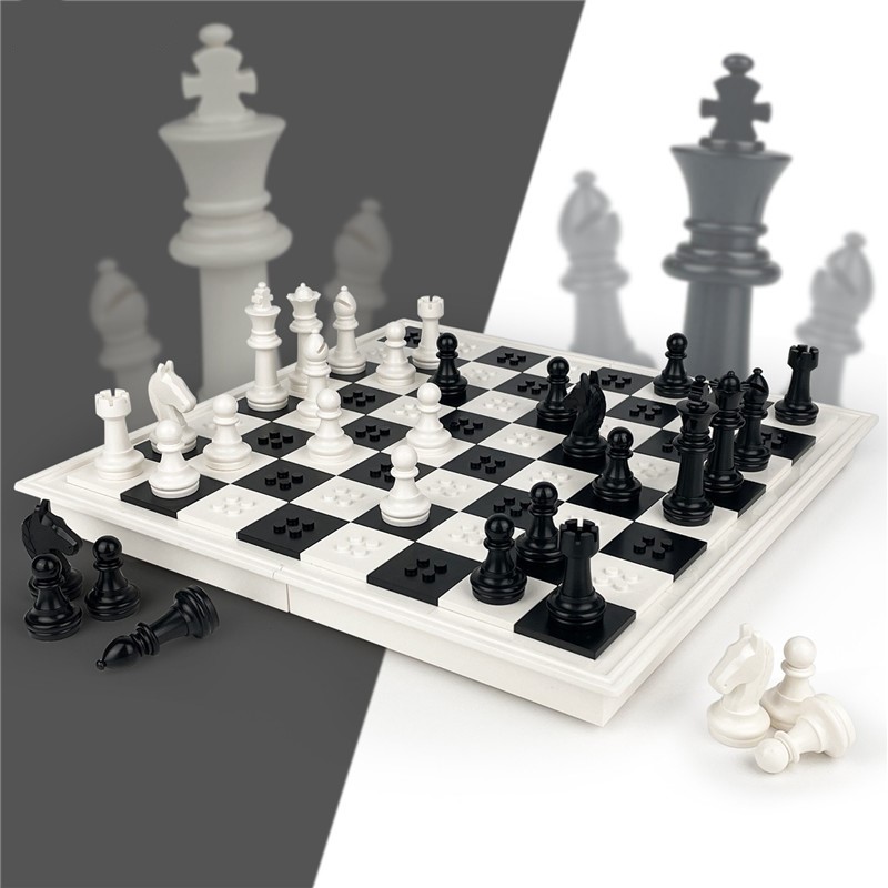 White Chess Set, Premium Foldi - Board Game Ww2 recension och pris