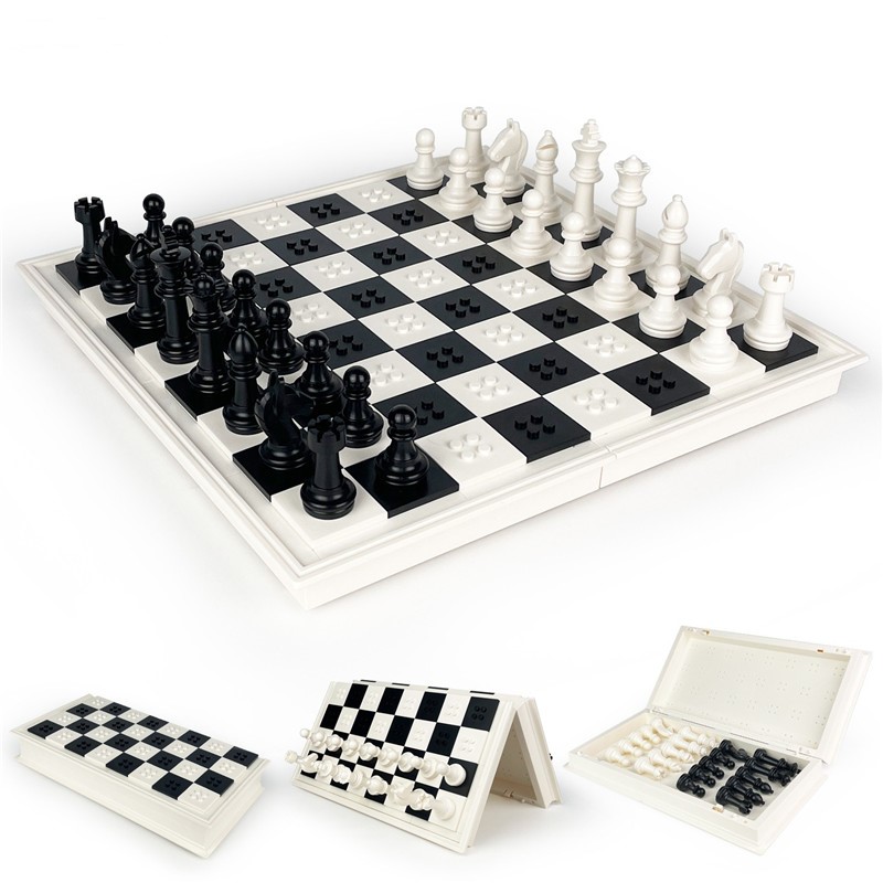 White Chess Set, Premium Foldi - Board Game Ww2 recension och pris