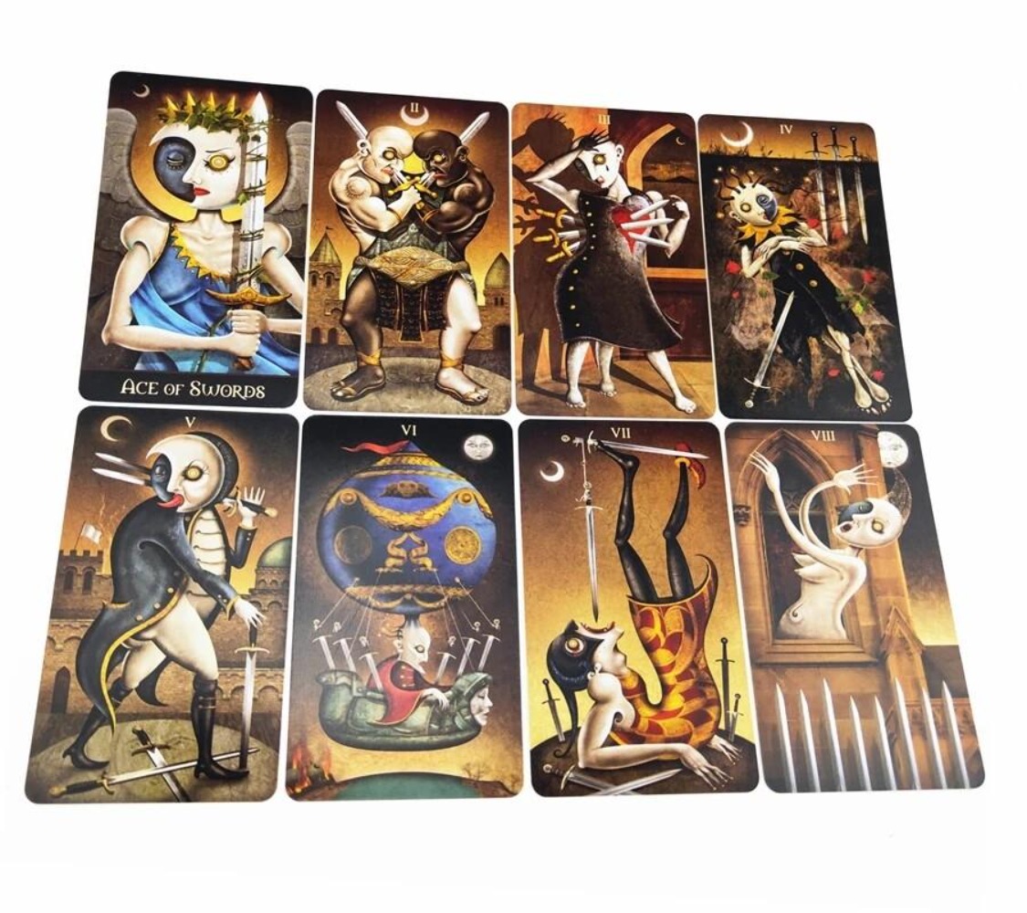 Deviant Moon Tarot Card | Big  - Board Game Oracle recension och pris